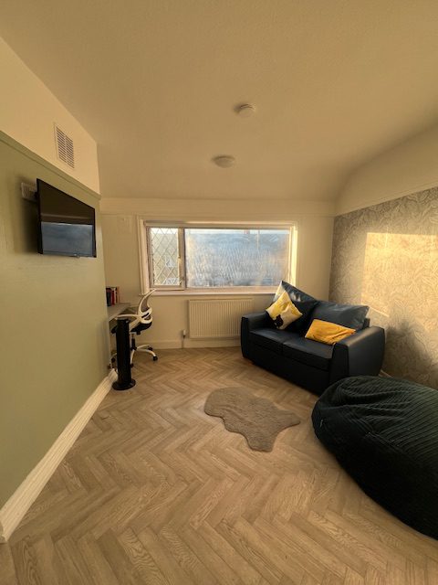 The Pines – Oakfield